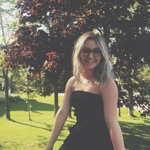 Meet your Posher, Makayla